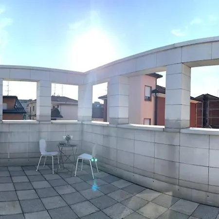 Charming Next To Fiera With Terrace And Parking פרו